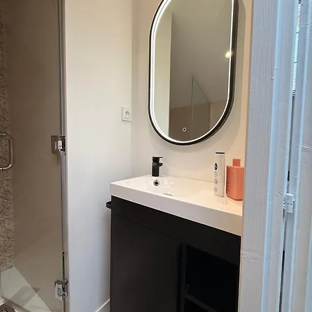 Magnifique 2 Au Bord Des Plages Centre De Entierement Climatise Apartment *